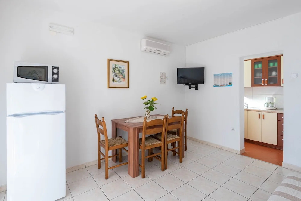 Apartments Jaksa