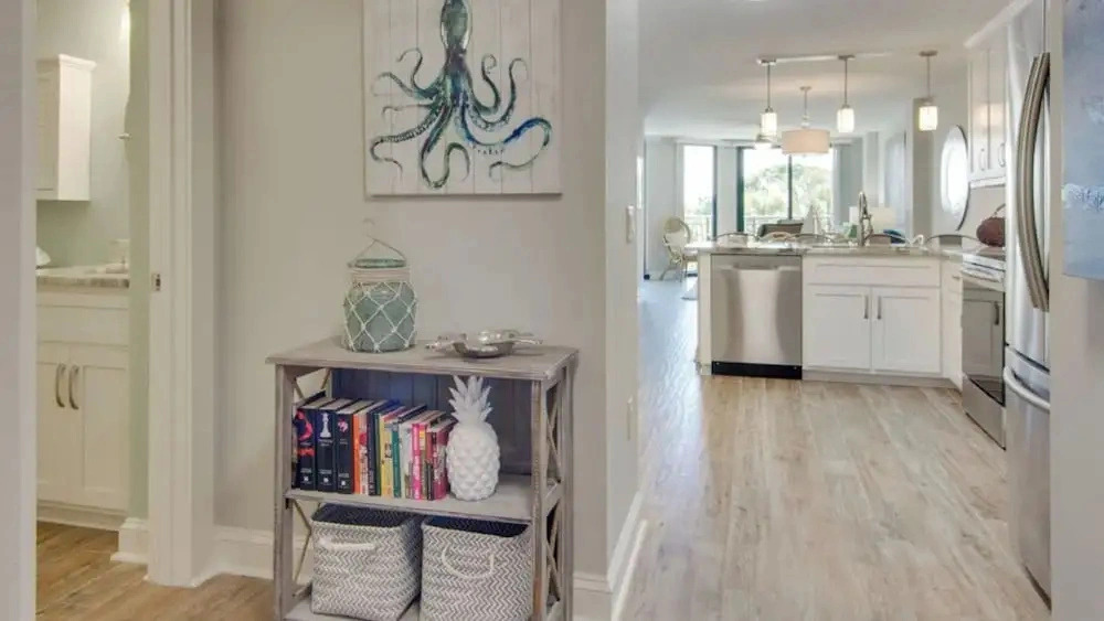 208 B Shipwatch by Avantstay Ocean Views Close to Beach Community Pool