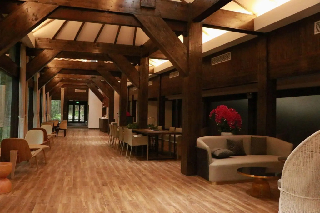 Giraffe Manor Hotel