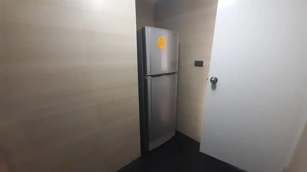 cozy apartment central bangkok 25th floor beautifull balcony