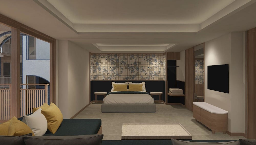 Myneris Hotel, Phuket Karon Beach