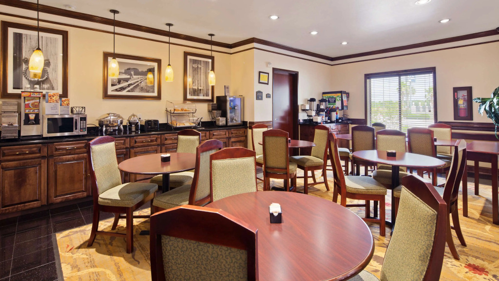 Best Western Lone Star Inn