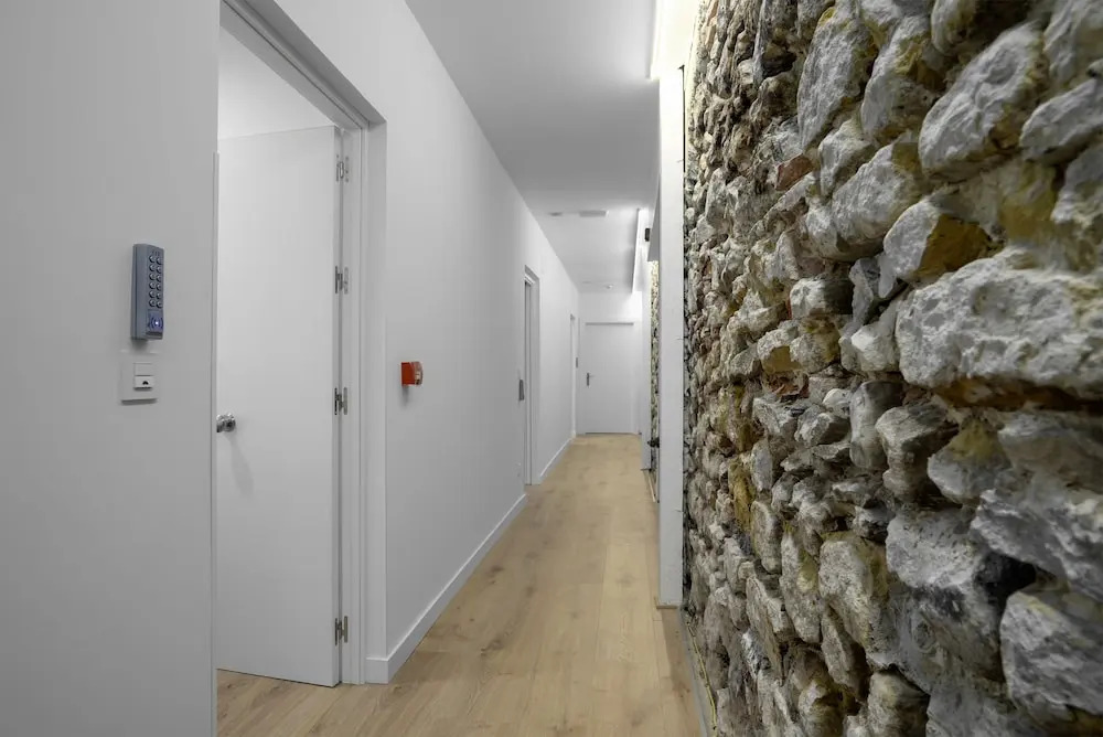 32 De Agosto ROOMS