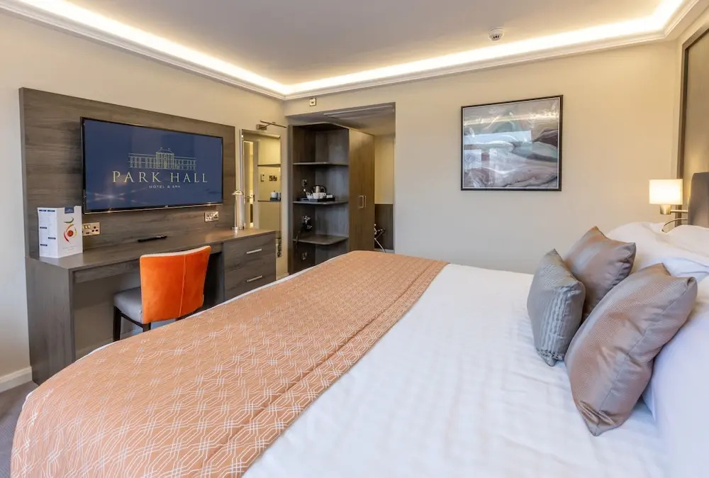 Ramada Resort by Wyndham Park Hall Wolverhampton