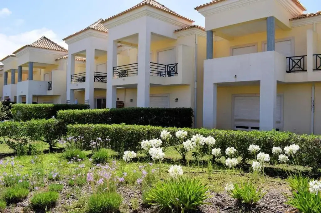 Greice Homes - T1 Ferreiras