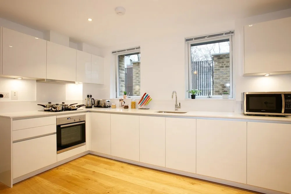 CDP Apartments Britannia Suite 2