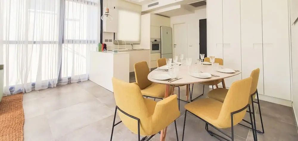Rupin Ruby in Tel Aviv-yafo