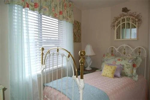 Sandy Cove Inn