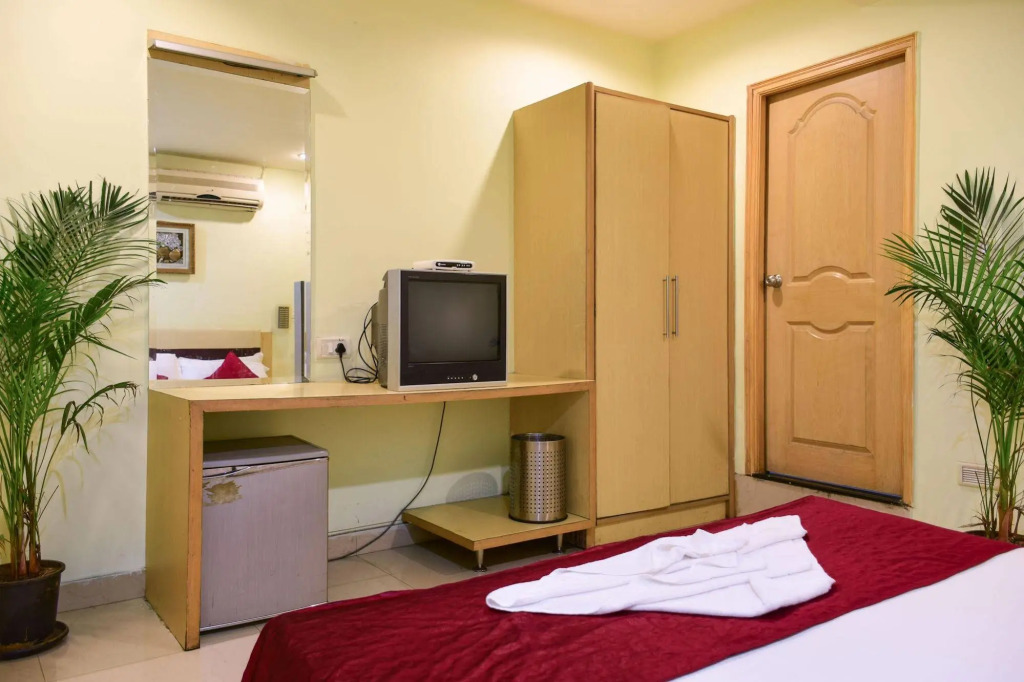 ZO Rooms Ameerpet Satyam