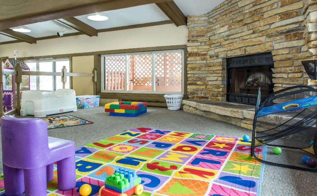 Hilton Grand Vacations Christmas Mountain Village Wisconsin