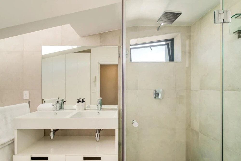 Modern Penthouse in Cape Town With Lovely Views Quendon Penthouse