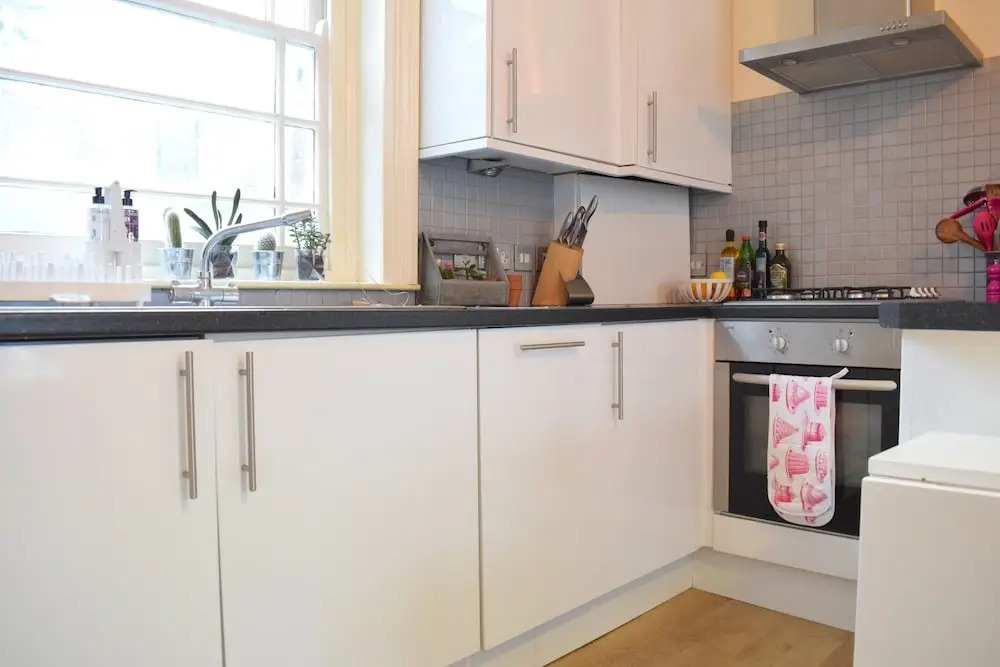 Studio Apartment in Camden Sleeps 2