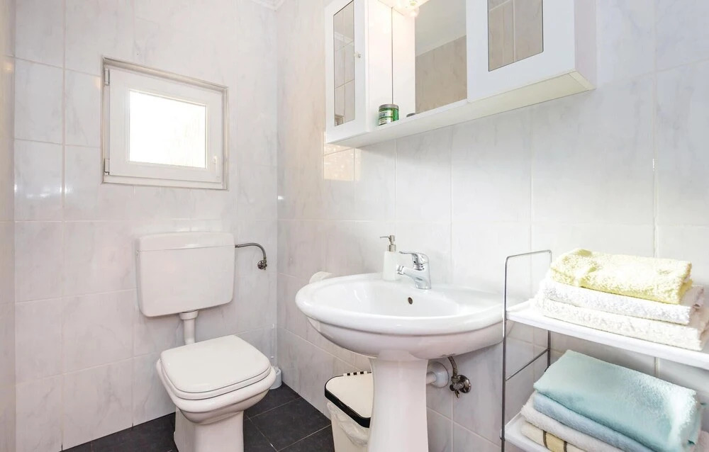 Nice Home in Opatija With Wifi and 4 Bedrooms