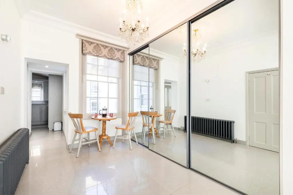 Victoria Belgravia Apartments