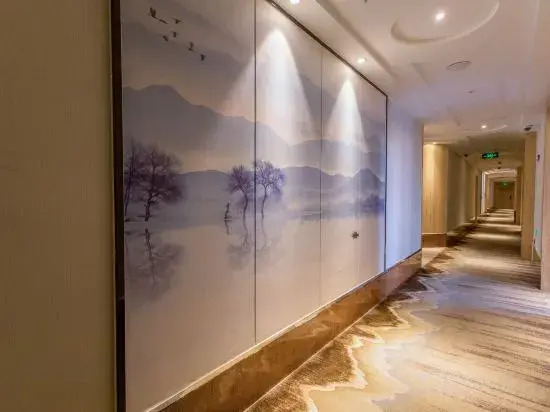Qingmu Select Hotel (Nanjing Olympic Sports Exhibition Center store)