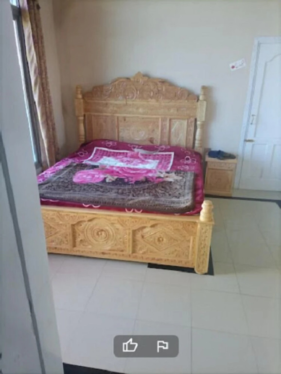 Three Star Hotel