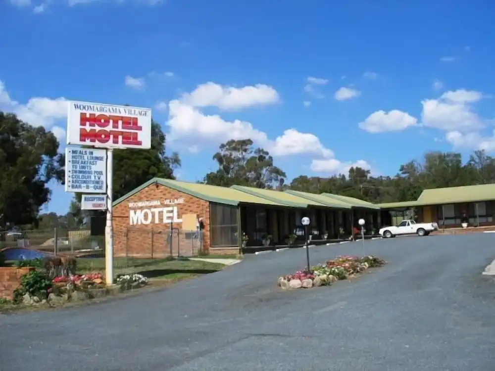Woomargama Motel
