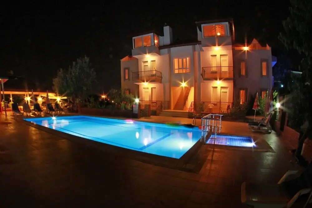 HYT Apart 1 Bedroom 1 by DreamofHoliday