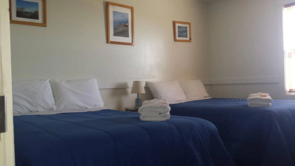 Seaview Pier and Motel