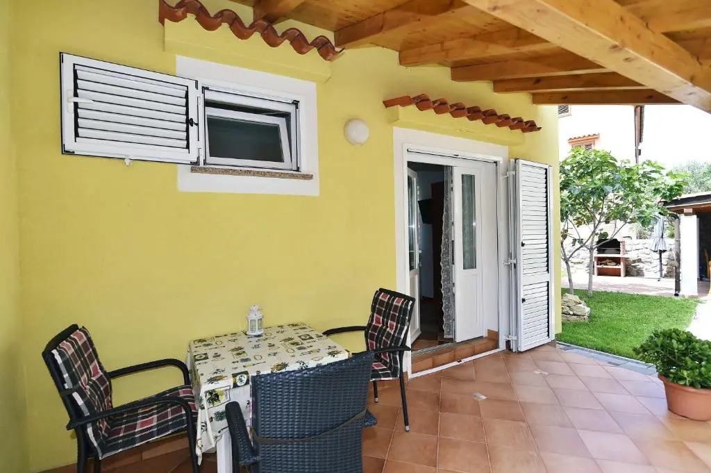 Apartments Luni