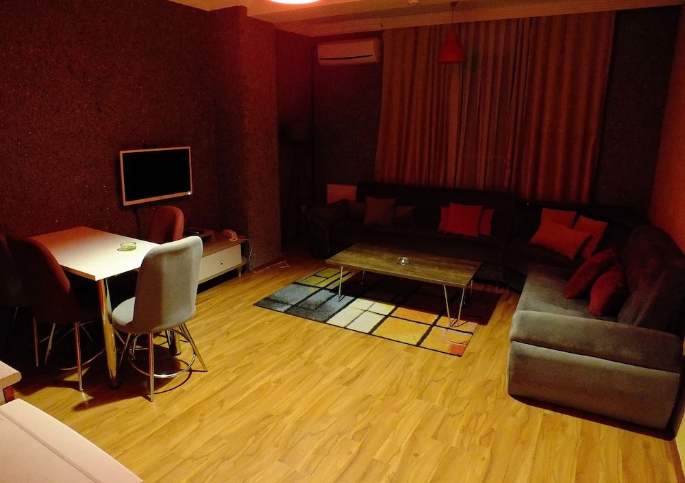 Artura Suite
