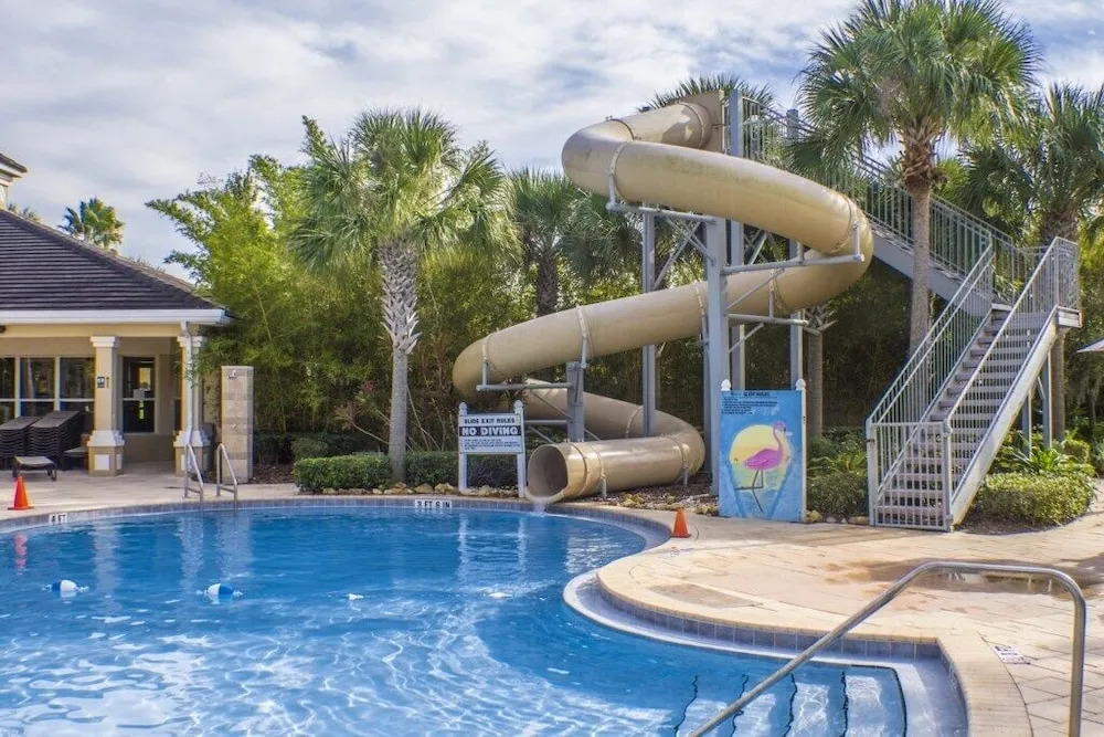 Tropical With Pool/spa And Games Room! New! 6 Bedroom Villa