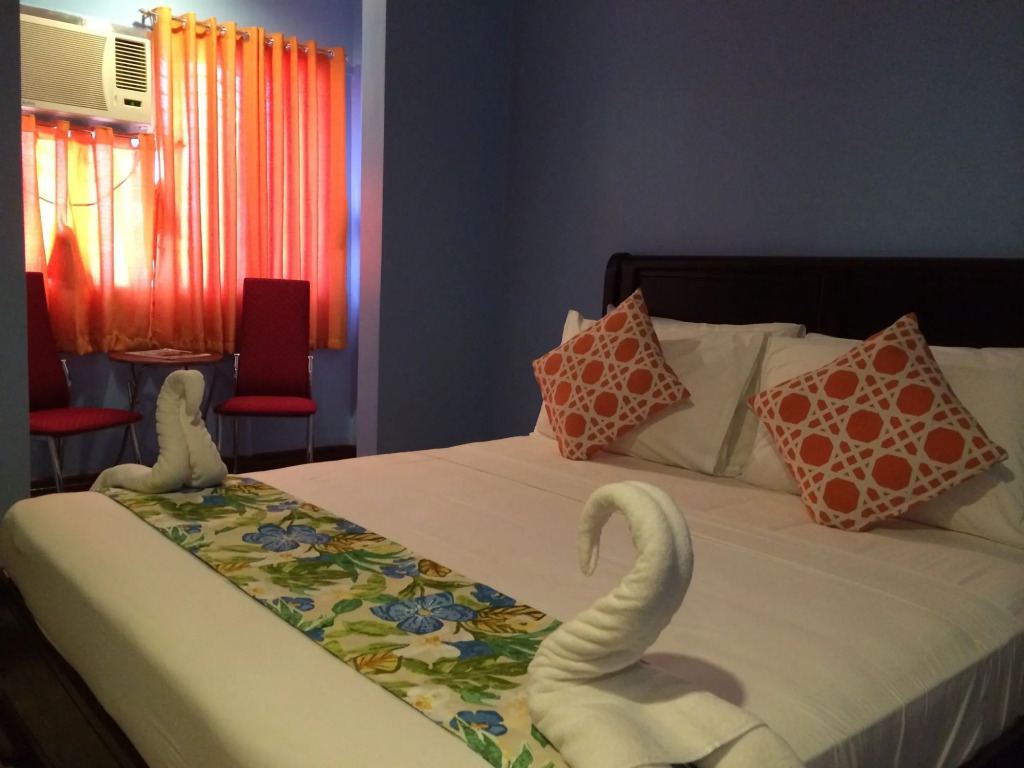 One Averee Bay Hotel