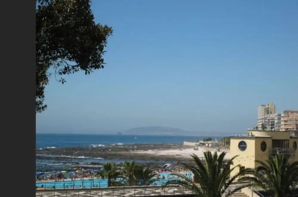 2 Bedroom Lido Apartment Sea Point