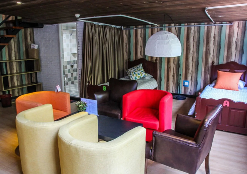 Wutongli Youth Hostel