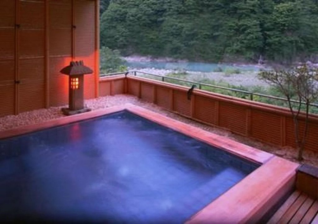 Enraku
