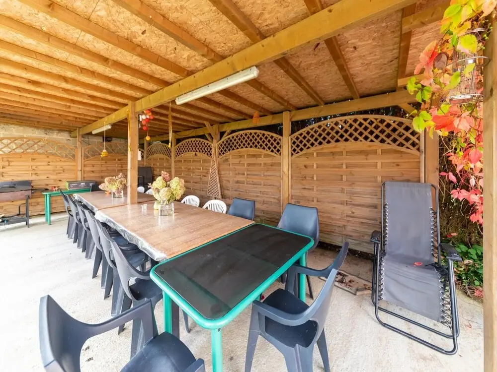 Holiday home in Montleban with garden