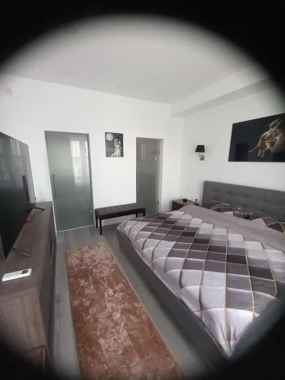 Penthouse Apartament Eduard