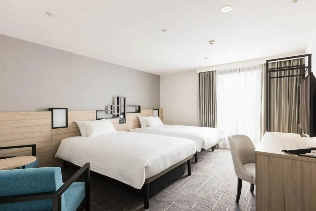 JR East Hotel Mets Premier Gotanda