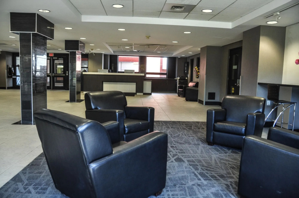 Residence & Conference Centre - Oakville