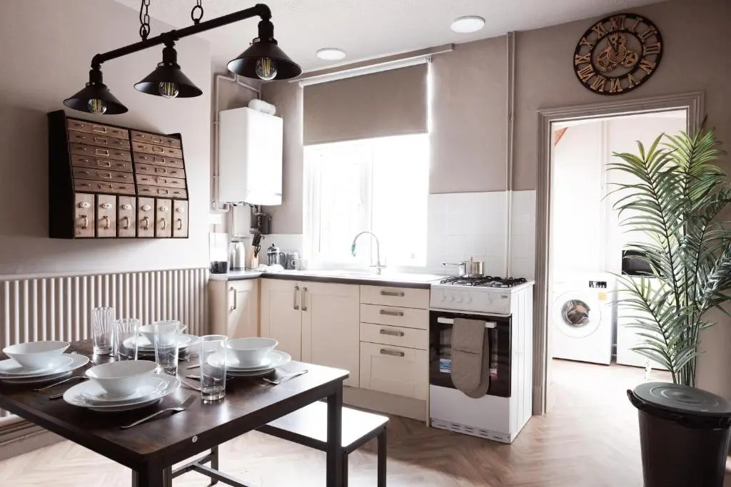 Oadby Townhouse