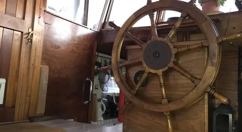 Houseboat Amstel