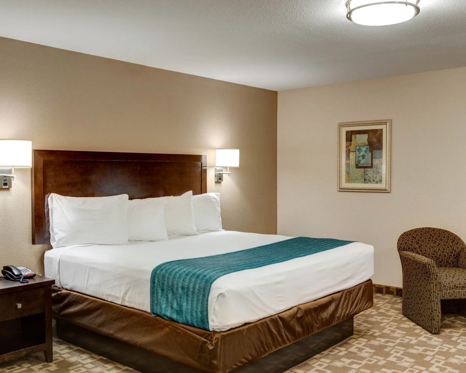 Suburban Extended Stay LaPlace