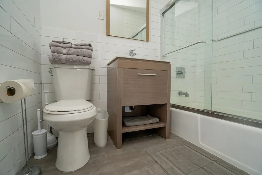 Midtown South Apartment Rentals