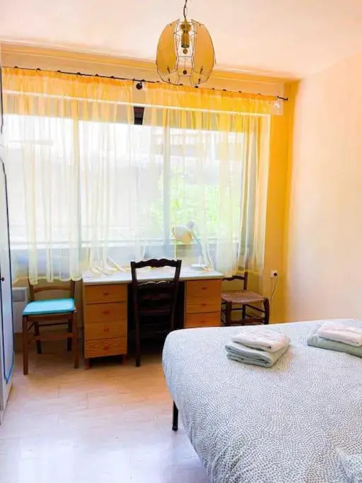 Appt 60M2 Hyper Centre Cassis - Parking Possible
