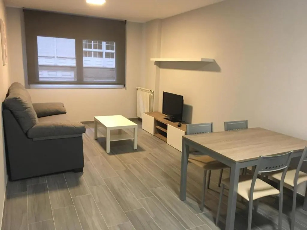 dpCristal City Apartments
