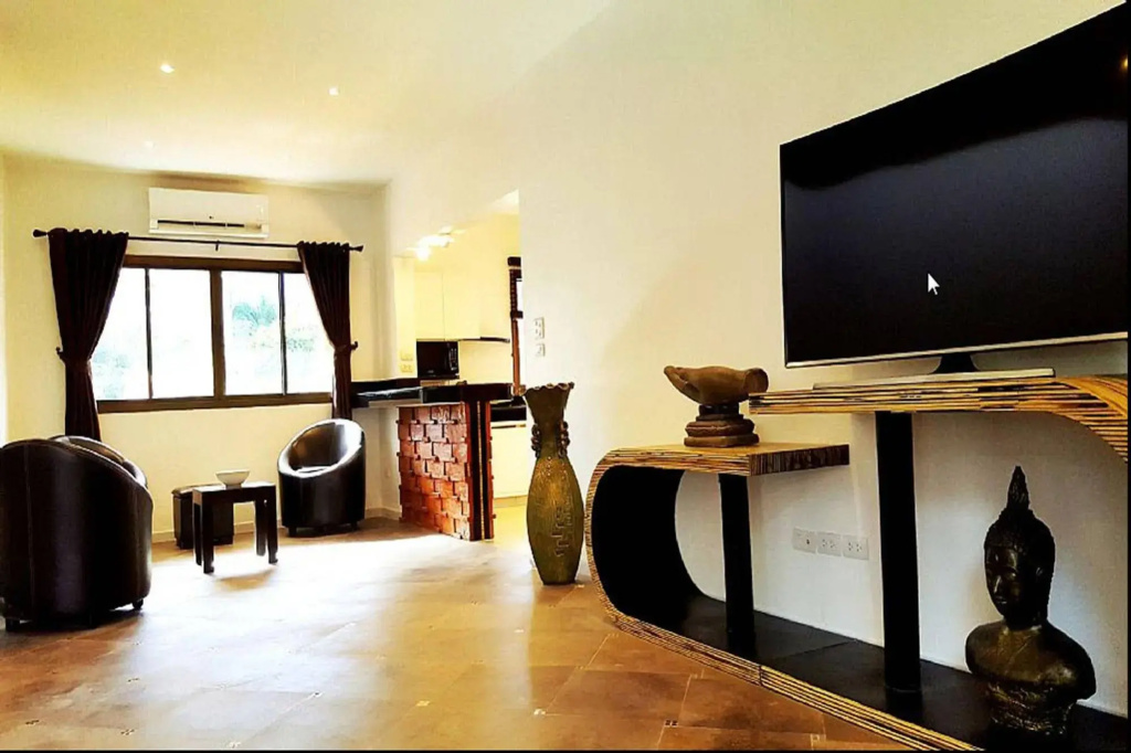 HIDELAND Luxury Pool Villa Pattaya Walking Street