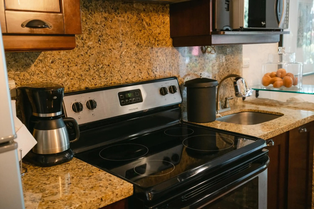 New and Luxurious Apartment