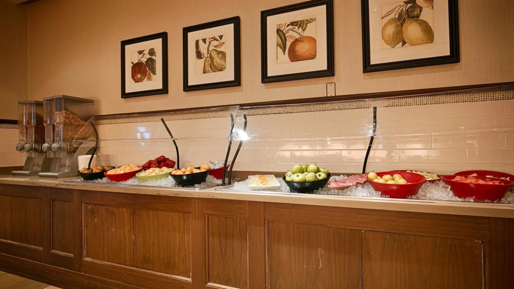 Best Western Parkway Hotel Toronto North