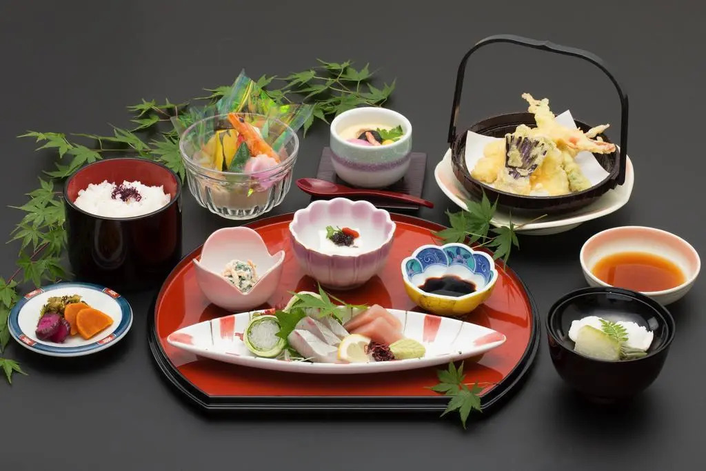 Plaza Hotel Fujinoi