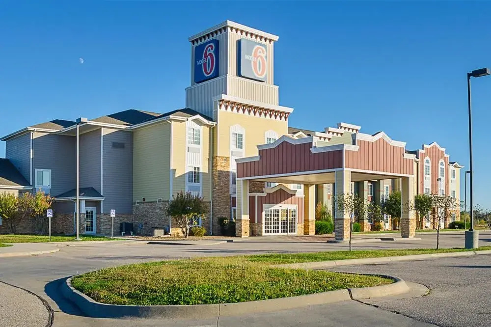 Sleep Inn & Suites