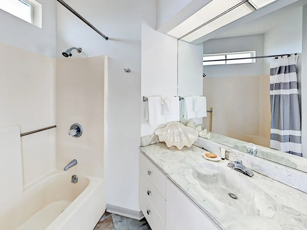18811 W De Vaca Home 4 Bedrooms 4.5 Bathrooms Home