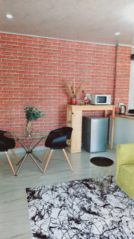 Hideaway Apartments