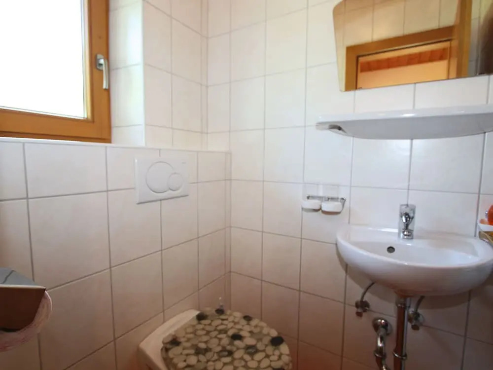 Cozy Apartment in Zell am Ziller Balcony