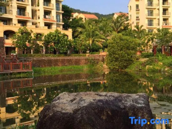 Sanya Forest Coast Pool Resort