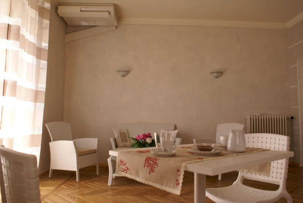 Hotel Lux